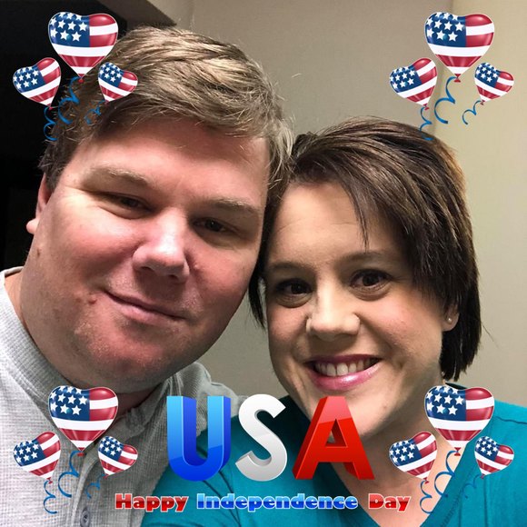 Meet your Posher, Laura - Picture 1 of 1